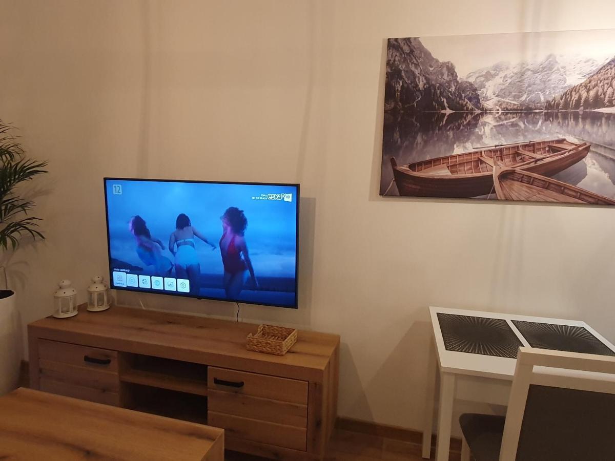 Apartament Number One Nova Wozownia Leszno  Exteriör bild